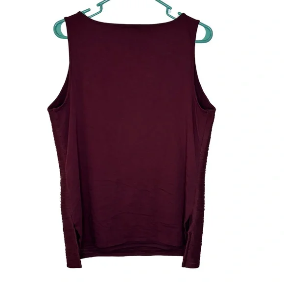3/$20 Ann Taylor Rich Burgundy Textured Tank Top - Picture 2 of 4